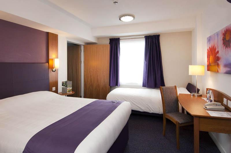 Premier Inn Hayle Exterior foto