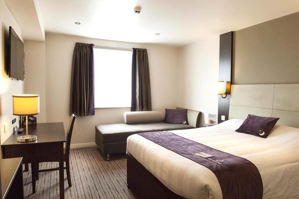 Premier Inn Hayle Exterior foto