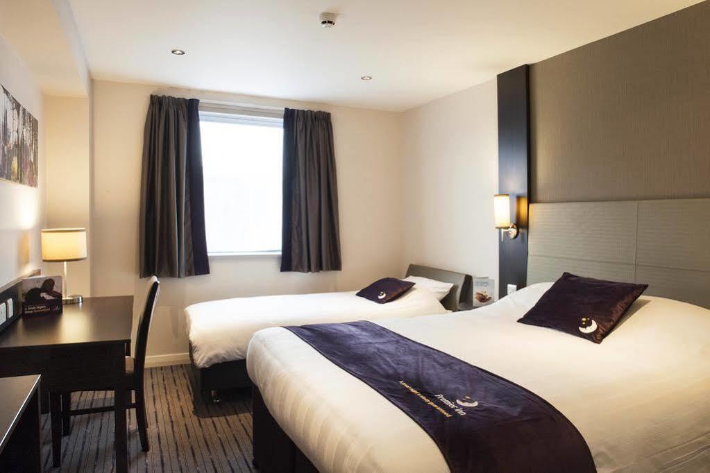 Premier Inn Hayle Exterior foto