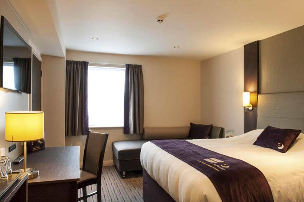 Premier Inn Hayle Exterior foto
